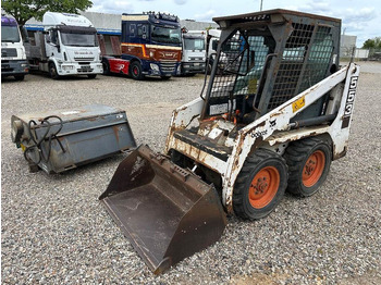 Mini homlokrakodó BOBCAT