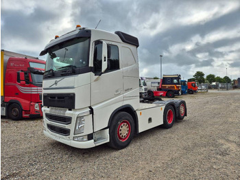 Nyergesvontató VOLVO FH 500