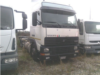 Cserefelépítményes teherautó Volvo FH 12.420 GLOBTROTTER: 2 kép.