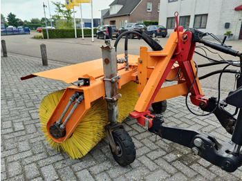 Ferde seprő - Többcélú/ Speciális jármű Nesbo HF1600S Veegmachine: 2 kép.