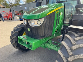 John Deere 6110M lízing John Deere 6110M: 3 kép.