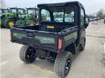 ATV/ Quad John Deere XUV875M Gator: 5 kép.