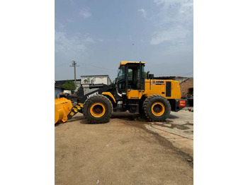 Gumikerekes homlokrakodó XCMG LW500FV