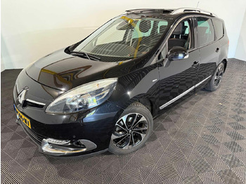 Autó RENAULT