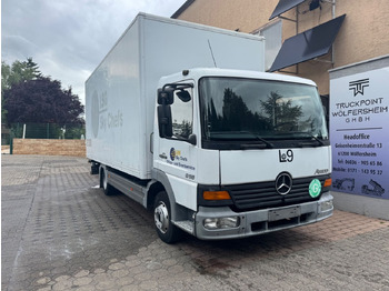 Dobozos kisteherautó MERCEDES-BENZ