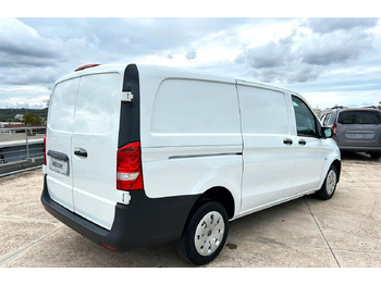 Furgon Mercedes Benz Vito 111 Furgone Long: 5 kép.