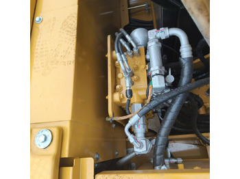 Lánctalpas kotró CATERPILLAR 307E2: 5 kép.
