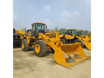 Gumikerekes homlokrakodó CATERPILLAR 966H