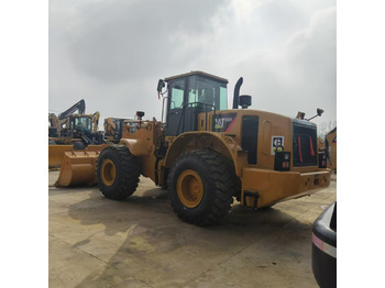 Gumikerekes homlokrakodó CATERPILLAR 966H: 2 kép.