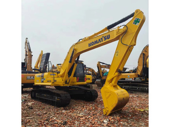 Lánctalpas kotró KOMATSU PC240LC: 4 kép.