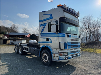 Horgos rakodó teherautó SCANIA R144