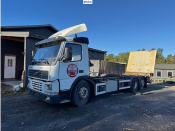 Cserefelépítményes teherautó VOLVO FM