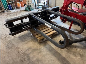 Szálastakarmány betakarítás gépei Ålø Square clamp: 2 kép. Szálastakarmány betakarítás gépei Ålø Square clamp: 2 kép.