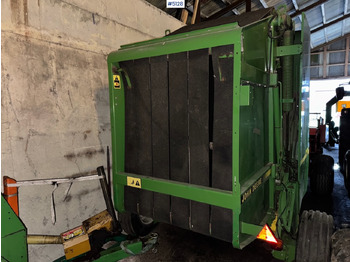 Szálastakarmány betakarítás gépei JOHN DEERE