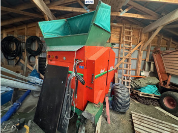 Szálastakarmány betakarítás gépei Orkel GP1200 Round Baler: 3 kép.