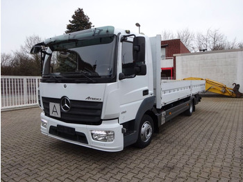 Platós teherautó MERCEDES-BENZ Atego 818