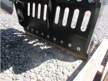 Új Polip kanál - Építőipari gépek MB CRUSHER G 1000 S4 Sortiergreifer 14.000 EUR: 4 kép.