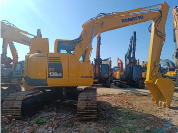 Lánctalpas kotró KOMATSU PC138