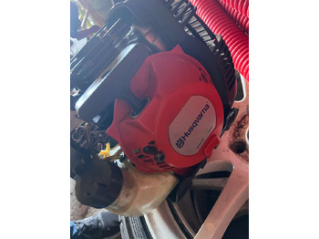 Husqvarna kantklipper repobjekt lízing Husqvarna kantklipper repobjekt: 3 kép.
