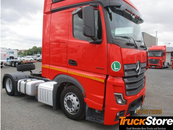 Nyergesvontató Mercedes-Benz Actros 1845 LS nRL: 2 kép.