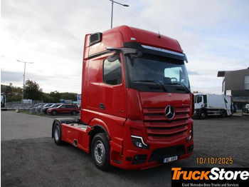 Nyergesvontató Mercedes-Benz Actros 1848 LS: 2 kép. Nyergesvontató Mercedes-Benz Actros 1848 LS: 2 kép.