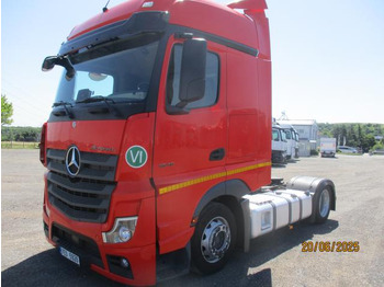 Nyergesvontató MERCEDES-BENZ Actros 1845