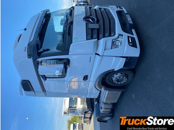 Nyergesvontató MERCEDES-BENZ Actros 1848