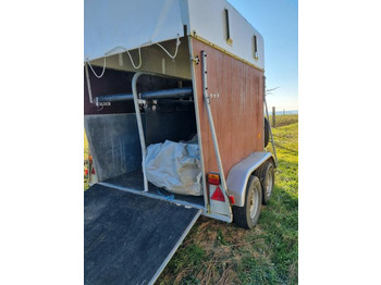 Lószállító utánfutó Vanisere: 4 kép.