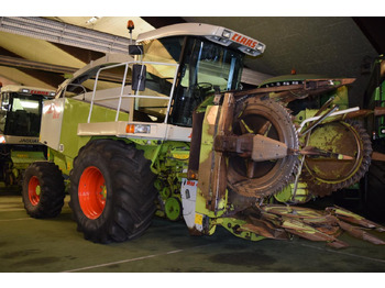 Önjáró szecskázógép CLAAS Jaguar