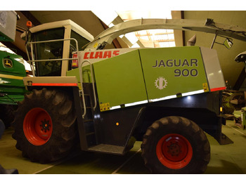 Önjáró szecskázógép CLAAS Jaguar 900: 5 kép.