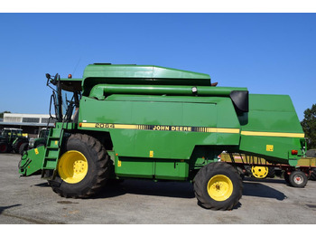 Kombájn JOHN DEERE 2064