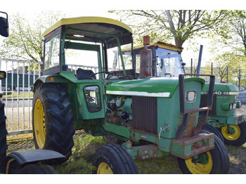 Traktor JOHN DEERE 2130