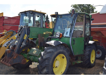 Teleszkópos rakodó JOHN DEERE