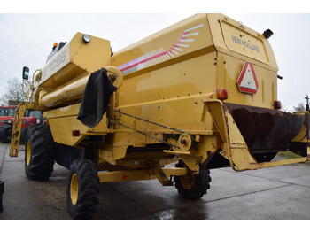 Kombájn New Holland TC 56: 5 kép.