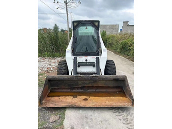 Mini homlokrakodó BOBCAT S300