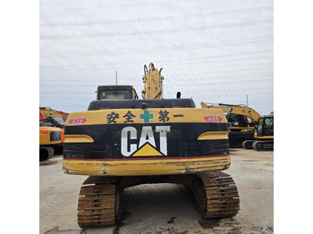 Lánctalpas kotró CATERPILLAR 320B: 3 kép.