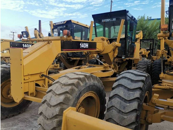 Gréder CATERPILLAR 140H