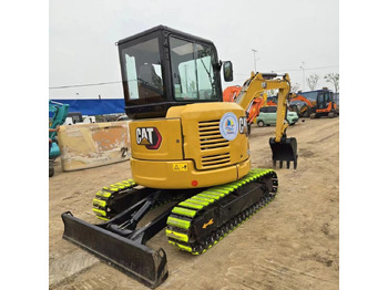 Minikotró CATERPILLAR 303.5E