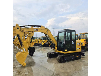 Minikotró Caterpillar 306E2: 5 kép.