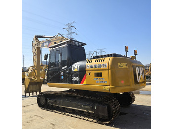 Lánctalpas kotró CATERPILLAR 320D