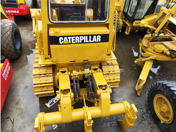 Buldózer CATERPILLAR D6D