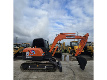 Minikotró DOOSAN DH60-7