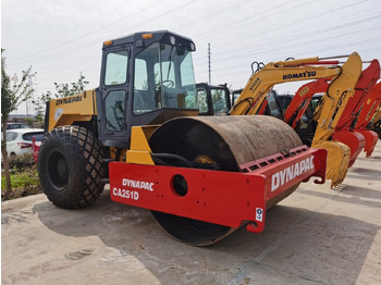 Talajtömörítő DYNAPAC