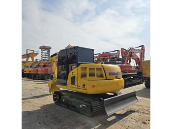 Minikotró KOMATSU PC70-8