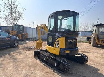 Minikotró KOMATSU PC35