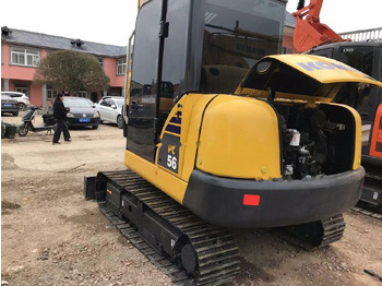 Minikotró Komatsu PC56: 2 kép.