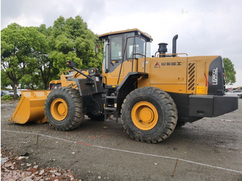 SDLG LG956L lízing SDLG LG956L: 2 kép. SDLG LG956L lízing SDLG LG956L: 2 kép.