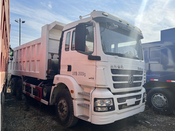 Billenőplatós teherautó SHACMAN