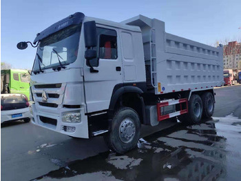 Billenőplatós teherautó SINOTRUK HOWO: 2 kép. Billenőplatós teherautó SINOTRUK HOWO: 2 kép.