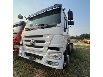 Nyergesvontató SINOTRUK HOWO